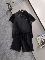 프라다 PRADA 클래식 빈티지 캐주얼 반팔 세트