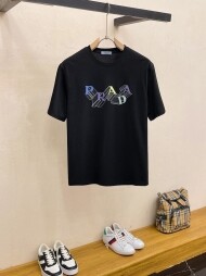 프라다 PRADA 모던 클래식 프린트 캐주얼 반팔 티셔츠 남녀 공용