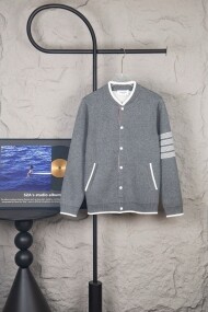 톰브라운 Thom Browne 모던 보트 닻 패턴 자카르 클래식 캐주얼 니트 스웨터 카디건
