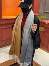 로에베 LOEWE 모던 클래식 캐주얼 빈티지 목도리