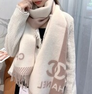 샤넬 CHANEL 모던 클래식 캐주얼 디자인 목도리