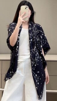 샤넬 CHANEL 모던 클래식 캐주얼 디자인 목도리