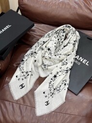 샤넬 CHANEL 모던 클래식 캐주얼 디자인 목도리