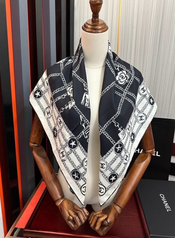 위핑,샤넬 CHANEL 모던 클래식 디자인 캐주얼 스카프