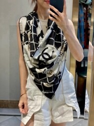 샤넬 CHANEL 모던 클래식 디자인 캐주얼 스카프 110*110cm