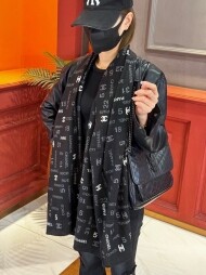 샤넬 CHANEL 모던 클래식 디자인 캐주얼 스카프