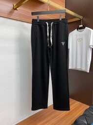 프라다 PRADA 캐주얼 심플 편한 남자 캐주얼 바지
