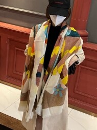 에르메스 Hermès 클래식 모던 빈티지 패턴 캐주얼 스카프