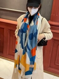 에르메스 Hermès 클래식 모던 빈티지 패턴 캐주얼 스카프