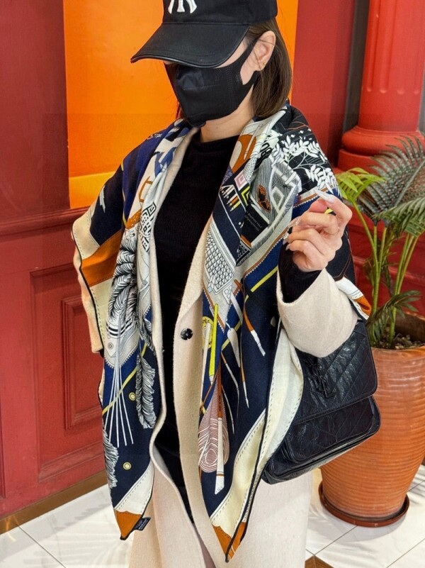 위핑,에르메스 Hermès 모던 클래식 패턴 빈티지 캐주얼 스카프 140*140cm