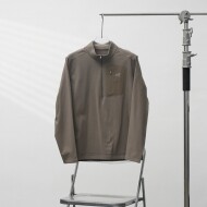 아크테릭스 ARC TERYX 로고 모던 심플 캐주얼 반집업 디자인 긴팔