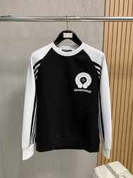 크롬하츠 Chrome Hearts 클래식 로고 프린트 남녀 라운드 맨투맨