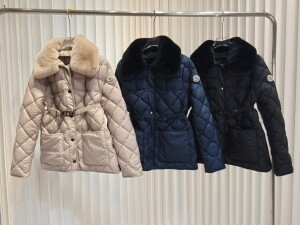 몽클레어 시냐 숏 패딩 점퍼 cygne