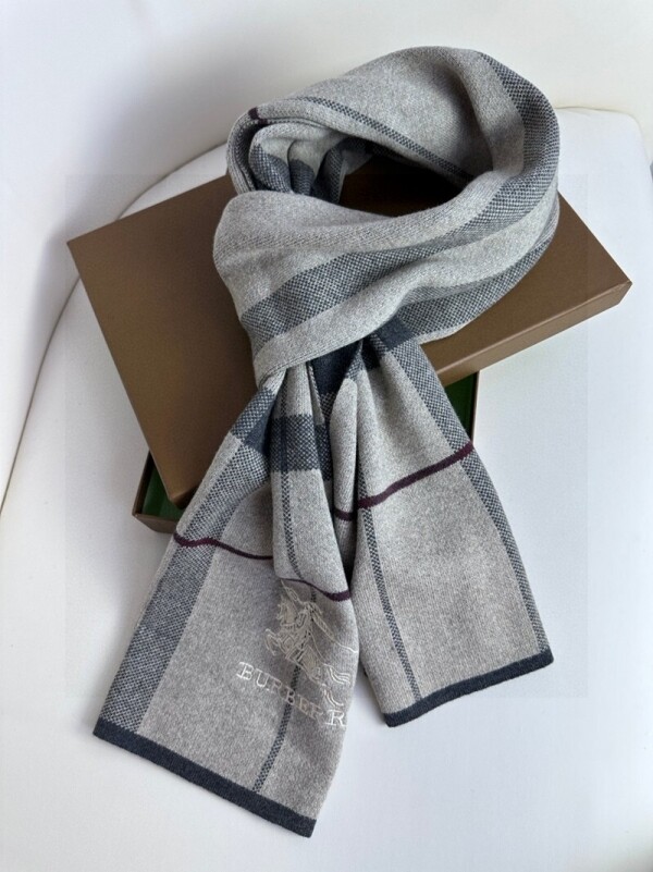 위핑,버버리 BURBERRY 로고 자수 패션 캐주얼 니트 머플러