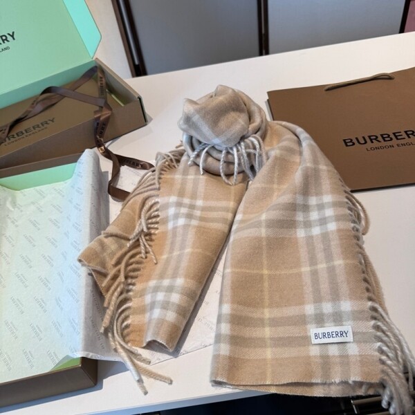 위핑,버버리 BURBERRY 클래식 패턴 빈티지 캐주얼 스카프