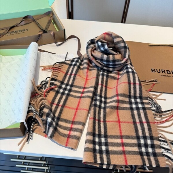 위핑,버버리 BURBERRY 클래식 패턴 빈티지 캐주얼 스카프