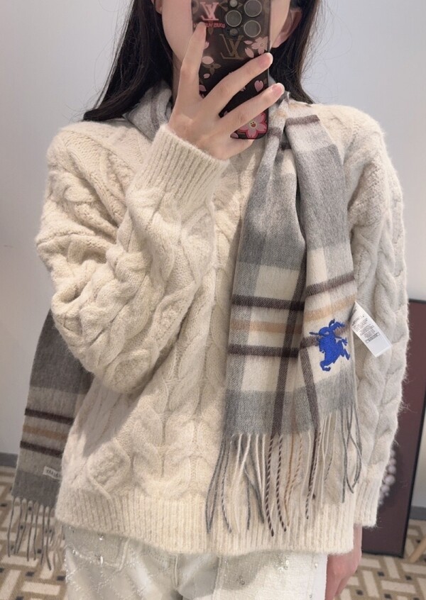 위핑,버버리 BURBERRY 클래식 패턴 빈티지 캐주얼 스카프