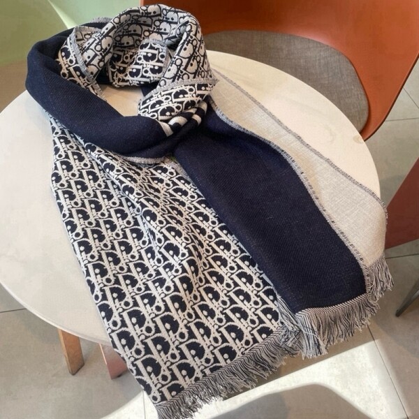 위핑,디올 DIOR 클래식 패턴 빈티지 캐주얼 스카프