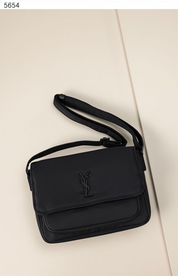 위핑,생로랑 에코닐 니키 메신저백