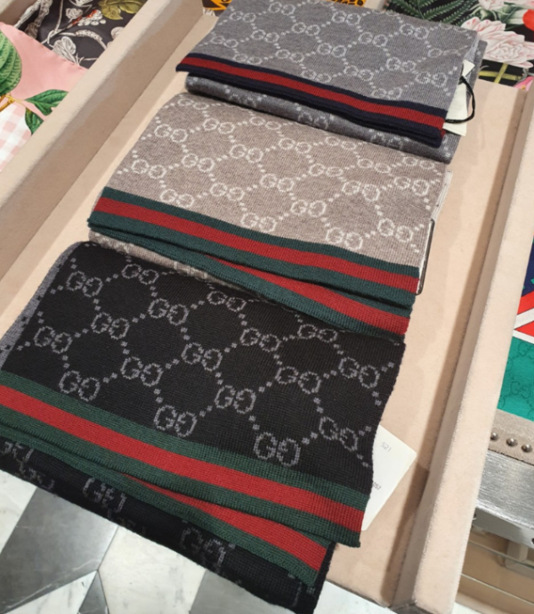 위핑,구찌 GG패턴 울머플러 325806