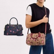 코치 COACH CY692 여자 가방 시그니쳐 체리 프린티드 Rowan 사첼 토트 크로스백