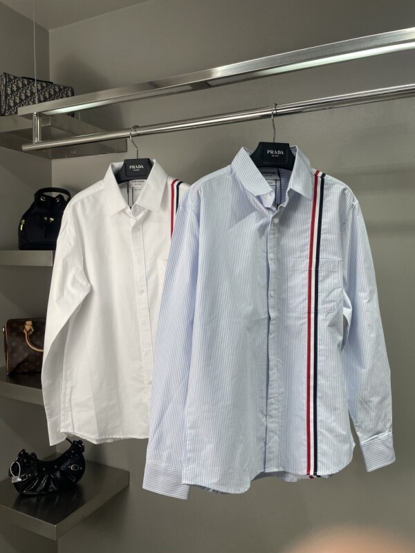 위핑,톰브라운 스트라이프 사선 셔츠