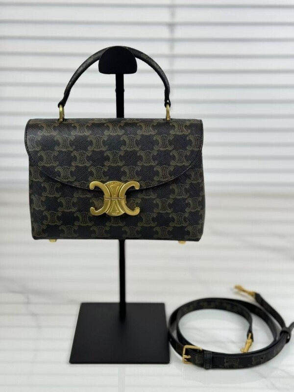 위핑,셀린느 틴 니노백 - 트리옹프 캔버스