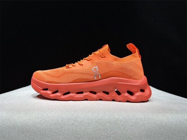 위핑,온 러닝화 클라우드 틸트 오렌지 레드 3MD30310663