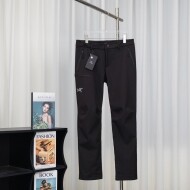 아크테릭스 ARC TERYX 클래식 로고 기모 캐주얼 팬츠