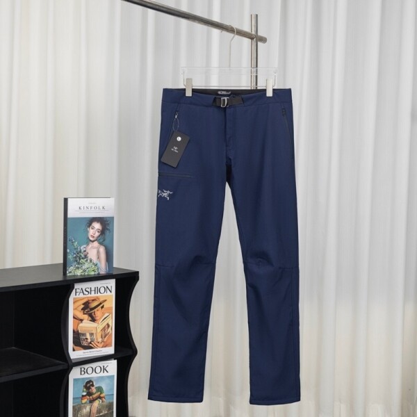 위핑,아크테릭스 ARC TERYX 클래식 로고 기모 캐주얼 팬츠