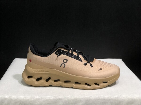 위핑,온 러닝화 클라우드 틸트 카키 블랙 3ME10101431
