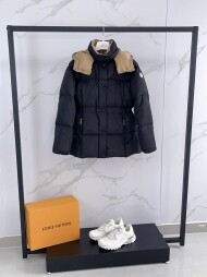 몽클레르 MONCLER 여성용 세련된 핏 웨이스트 후드 다운 재킷