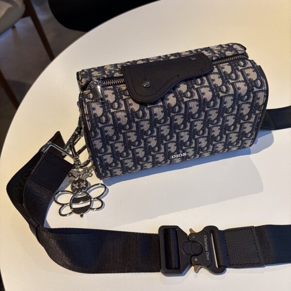 위핑,디올 오블리크 링고백