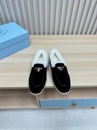 프라다 PRADA 추동 신상 소프트 컴포트 커플 로퍼