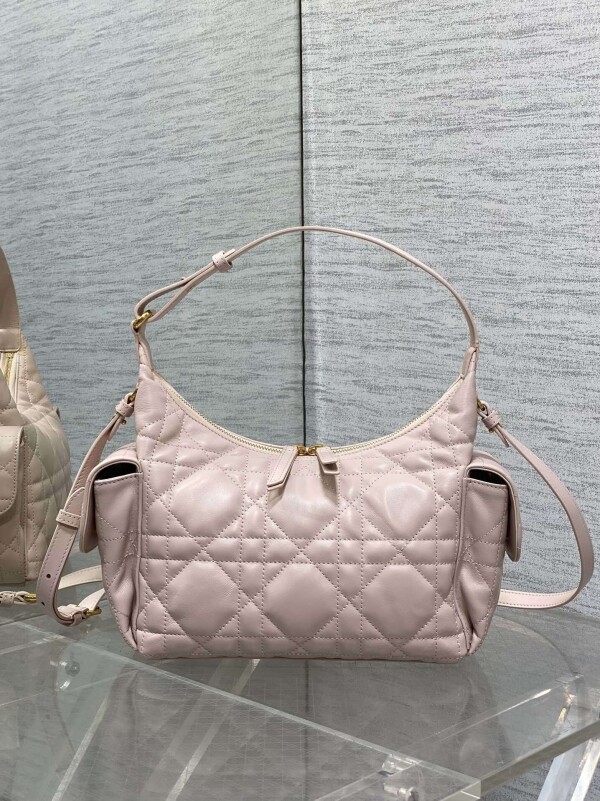 위핑,디올체인체인 토트 크로스백세 가지 배색 블랙 화이트 핑크