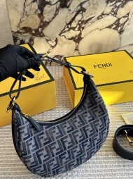 펜디 신상 완두콩 달랑이 토트 여성 가방