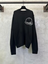 몽클레르 MONCLER 로고 자카드 캐주얼 니트 크루넥 스웨터