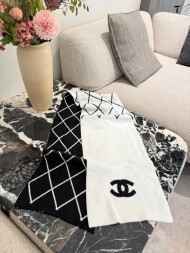 샤넬블랙화이트퀼팅울머플러클래식흑백배색+마름모