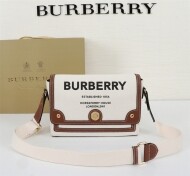 버버리 BURBERRY 모던 캐주얼 플랩 크로스백 25 x 8.5 x 18cm
