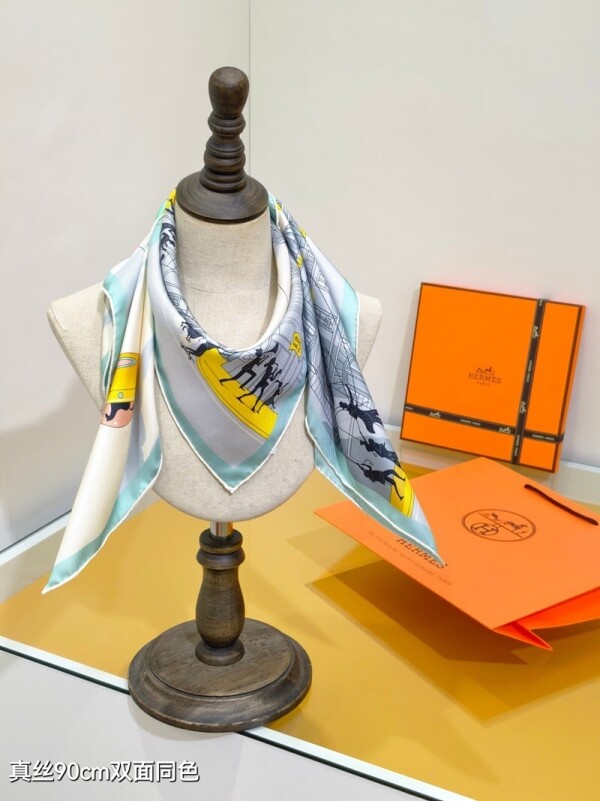 위핑,에르메스 Hermès 패션 패턴 디자인 캐주얼 스카프 90*90cm