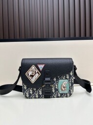 디올 DIOR 모던 캐주얼 안장 가방 숄더백