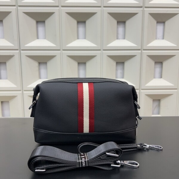 위핑,발리 엠보 메신저 백 숄더백 남녀 공용 크로스백으로 클래식하게 두루 어울립니다