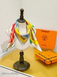 에르메스 Hermès 모던 빈티지 패턴 디자인 캐주얼 스카프 90*90cm