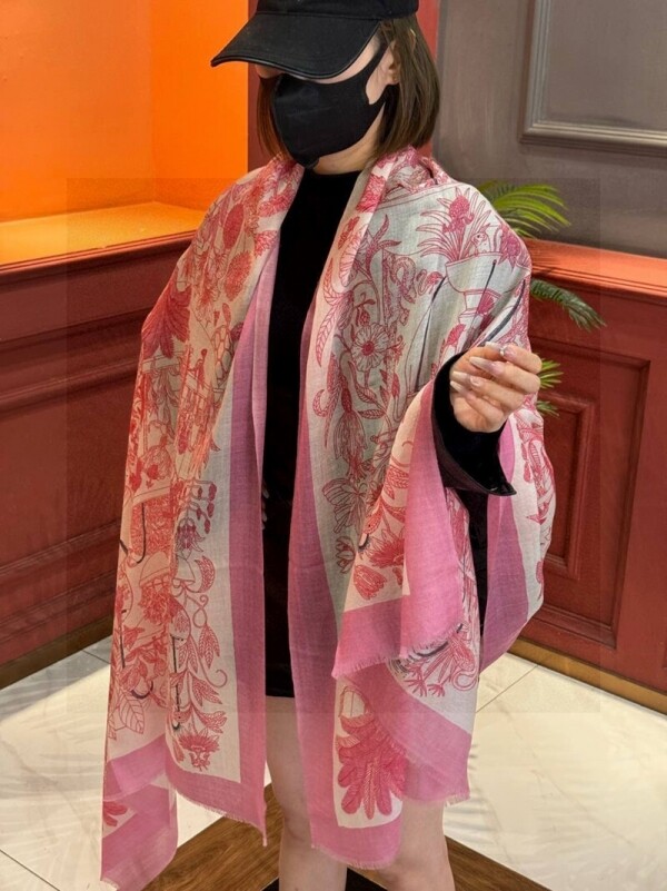 위핑,에르메스 Hermès 빈티지 패턴 디자인 캐주얼 스카프