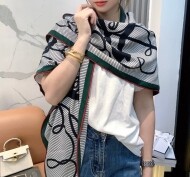 에르메스 Hermès 모던 클래식 패턴 빈티지 캐주얼 삼각 스카프