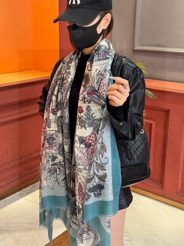 위핑,에르메스 Hermès 클래식 패턴 빈티지 캐주얼 스카프