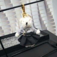 프라다 PRADA 모던 클래식 귀여운 곰돌이 가방 장식