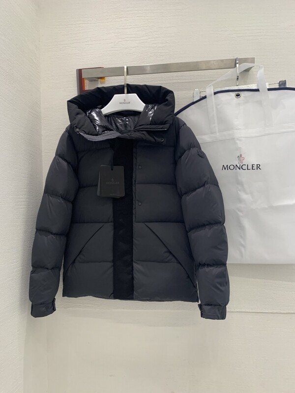 위핑,몽클레어 마데이라 패딩 점퍼