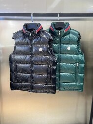 몽클레어 우즈 패딩 조끼