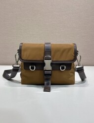 프라다 리나일론 스마트폰 케이스 2ZT071